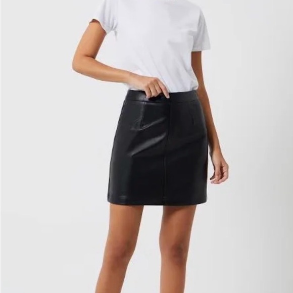 French Connection Black Pencil Skirt - Picture 1 of 6